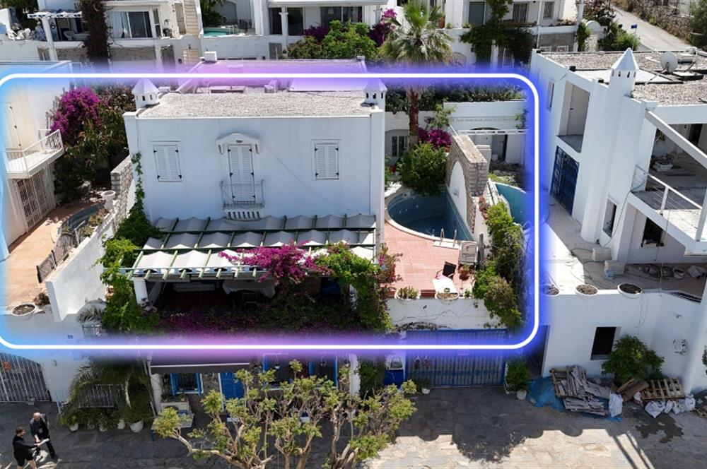 BODRUM KUMBAHÇE SİTE İÇİ MÜSTAKİL HAVUZLU VİLLA