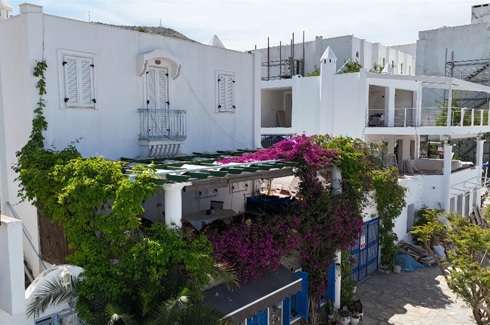 BODRUM KUMBAHÇE SİTE İÇİ MÜSTAKİL HAVUZLU VİLLA