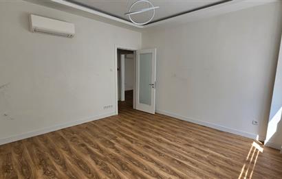 ŞİŞLİ HALASKARGAZİ CADDESİ ÜZERİNDE KİRALIK 4+1 BÜRO & OFİS