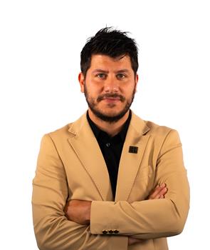 Aras Özgün