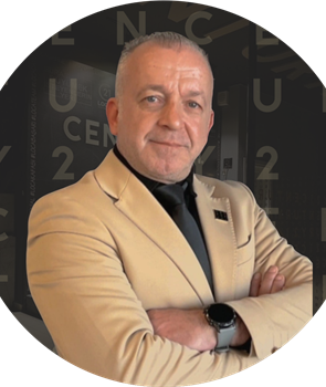 Hamza İkiz