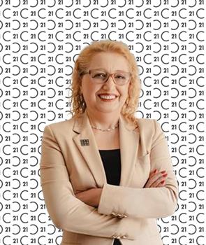 Hacer Öznur Çukadar