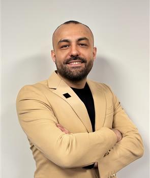 Hasan Kayalar