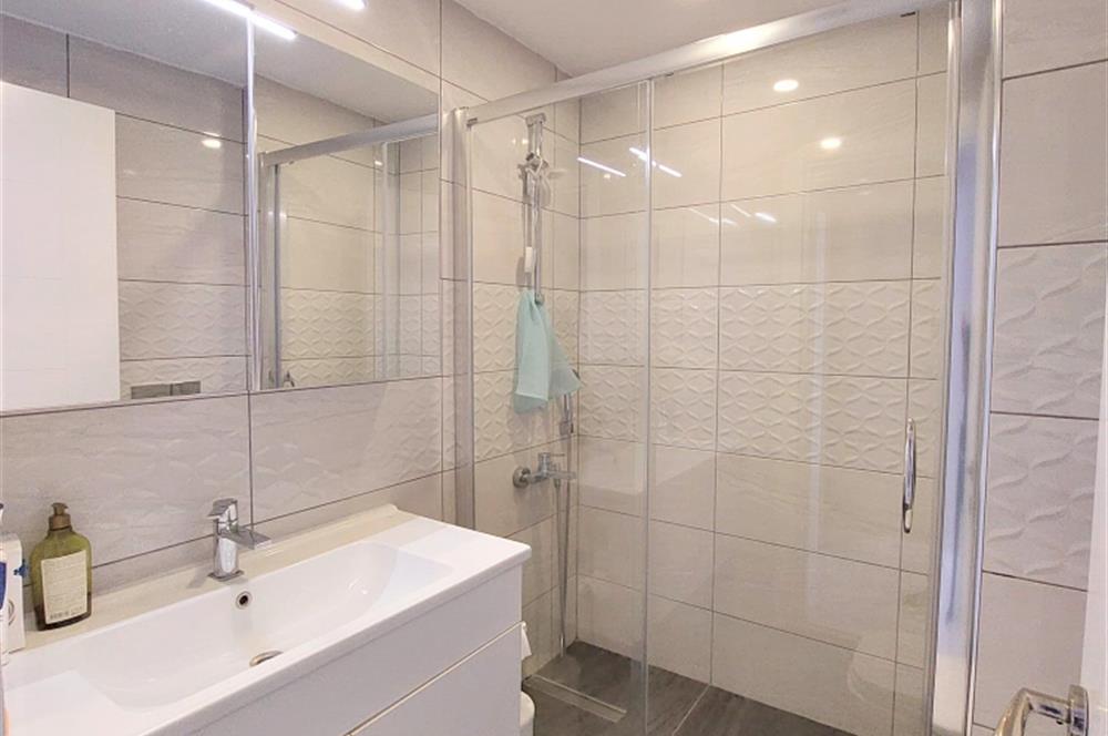 Suadiye Fatma Kadın Sokakta Akıllı Binada 4+1 (Net 120 m2)