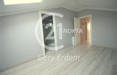 ERENKÖY KAZIM KARABEKİRDE 6 YILLIK TERASLI DUBLEX 4+2 300 m2