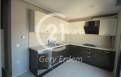 ERENKÖY KAZIM KARABEKİRDE 6 YILLIK TERASLI DUBLEX 4+2 300 m2