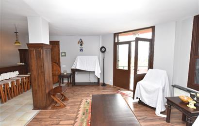 Çatalca Yalıköy Doğa Evleri Sitesinde satılık şerefiyeli villa