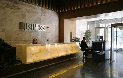 Business İstanbul'da 1+0, 78 m2 Dekorasyonlu Plaza Ofisi