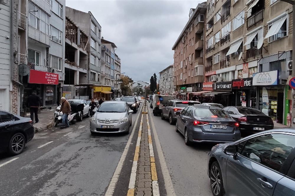 ACIBADEM CADDESİNDE SATILIK FIRSAT DÜKKAN