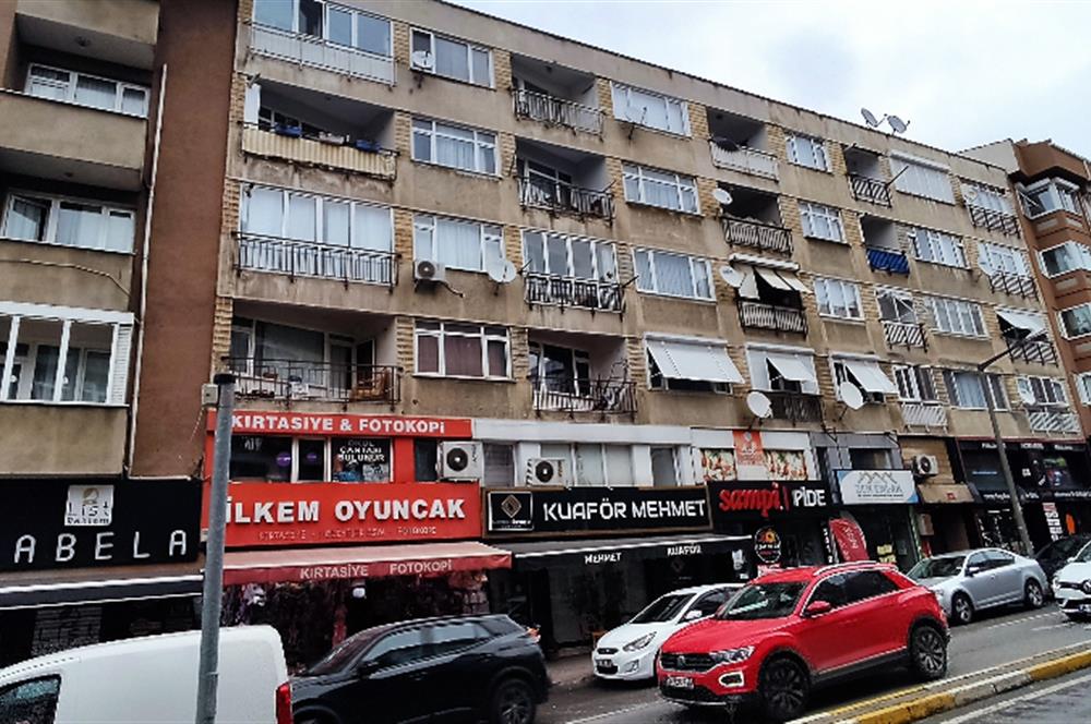 ACIBADEM CADDESİNDE SATILIK FIRSAT DÜKKAN