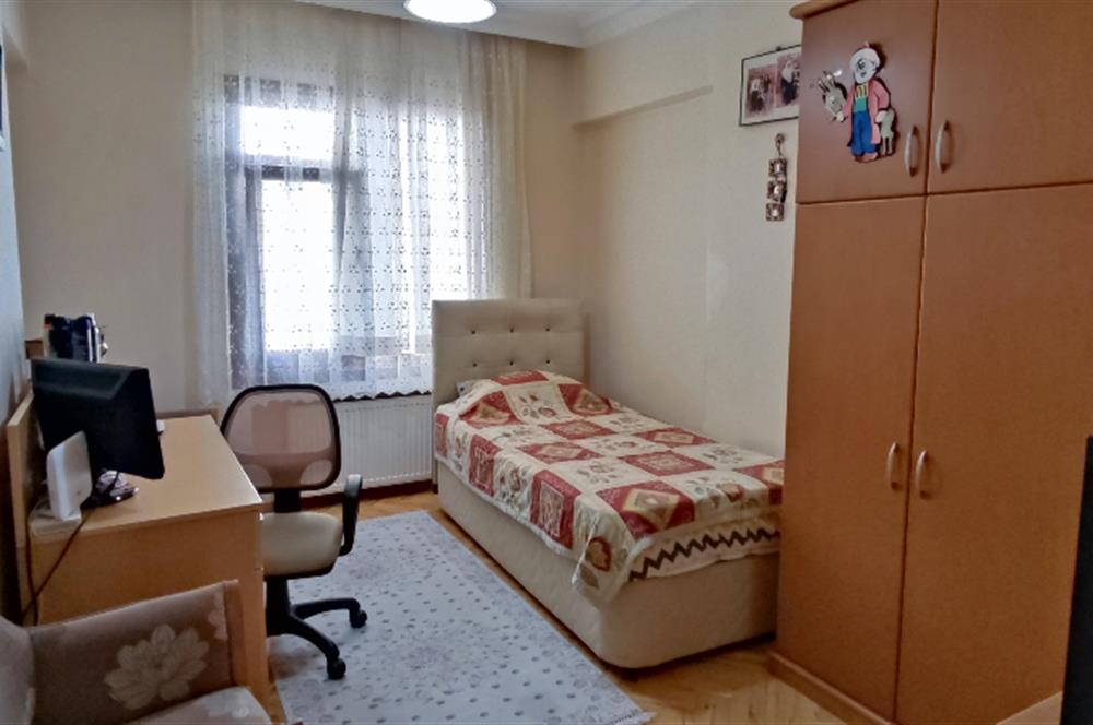 İÇERENKÖY'DE 3+1 SATILIK DAİRE 