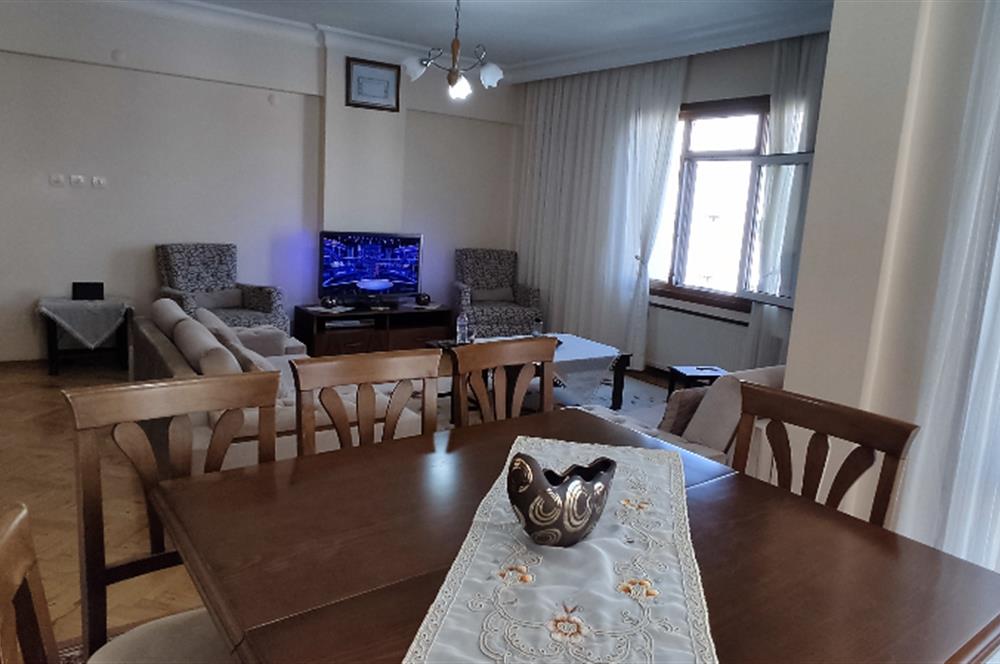 İÇERENKÖY'DE 3+1 SATILIK DAİRE 