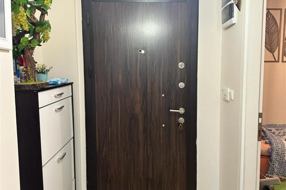 ŞEMİKLER'DE 2+1 SATILIK DAİRE