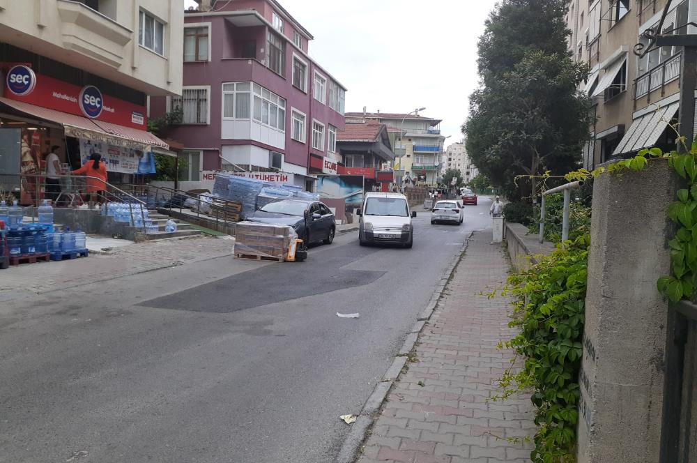 MALTEPE ALTAYÇEŞME MAHALLESİNDE DEVREN KİRALIK NALBUR 