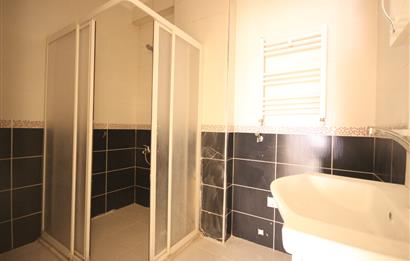 C21 Palmy den Sancaktepe de Genç Binada Satılık 2+1