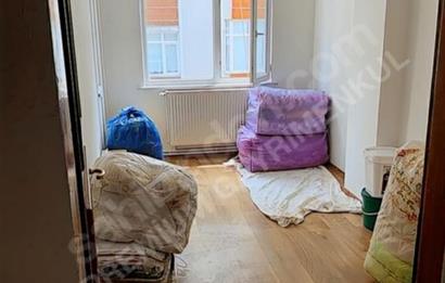 ZÜMRÜTEVLER TÜLİN CADDESİNDE 2+1  DAİRE