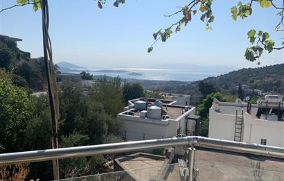 3-STOREY BUILDING WITH SEA VIEW FOR SALE IN BODRUM GURECE