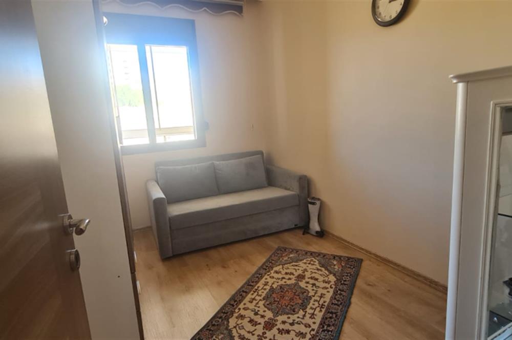 ÇİĞLİ MARKA 270 SİTESİ SATILIK 2+1 DAİRE