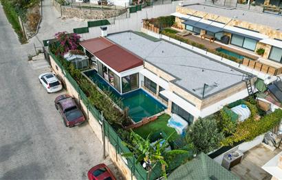 Yakaköy'de satılık villa