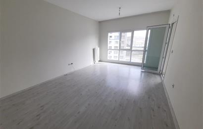 CENTURY 21. YILDIZ'DAN ARAKAT ÖNÜ AÇIK SATILIK 3+1 DAİRE