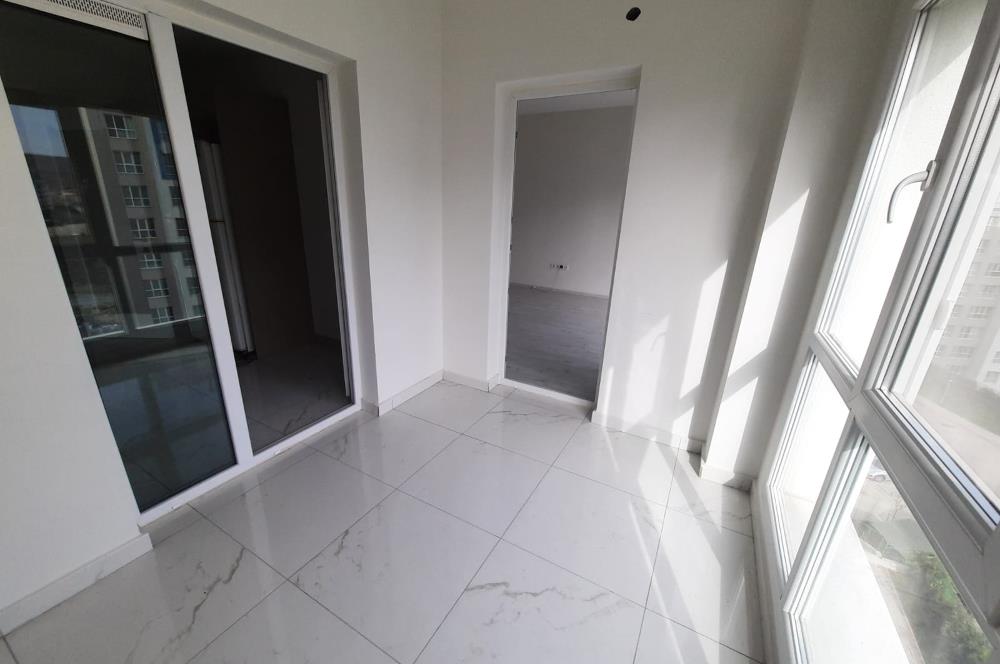 CENTURY 21. YILDIZ'DAN ARAKAT ÖNÜ AÇIK SATILIK 3+1 DAİRE