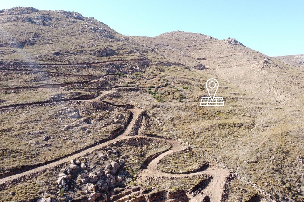 Bodrum Dereköy de Yerleşim Yerlerine Çok Yakın Yolu Açık 31 dönüm Satılık Arazi