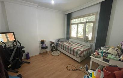 YALIKÖY'DE 264m2 KISMİ BOĞAZ MANZ. MÜSTAKİL EV