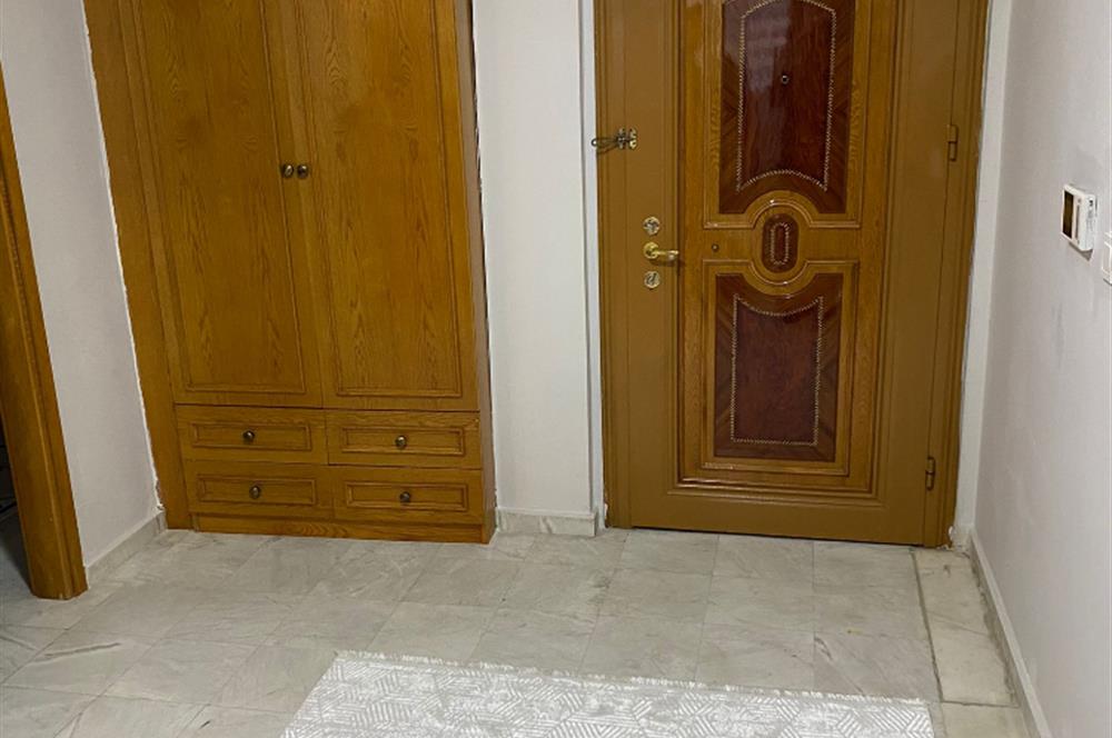 İÇERENKÖYDE MERKEZİ KONUMDA 3+1 SATILIK DAİRE