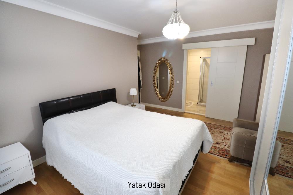 ERENKÖY GÜLBAHÇE SOKAK'TA SATILIK ŞEREFİYELİ 3+1 SATILIK DAİRE 