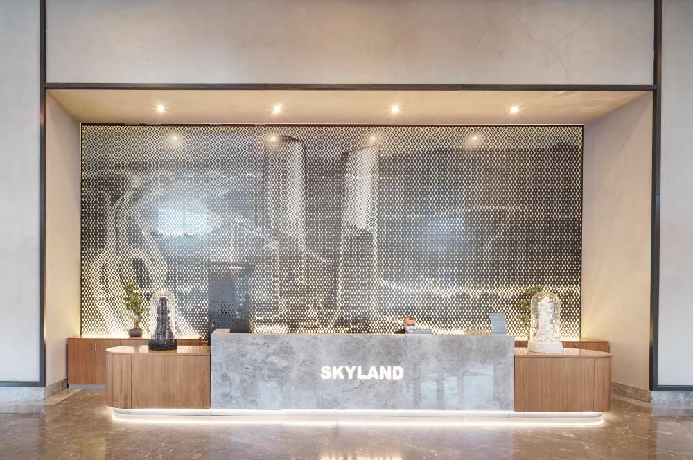 Skyland Satılık Ofis Yüksek Katta 87m2 Şerefiyeli Dekorasyonlu