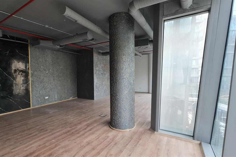 Vadi Koru Satılık 110m2 Dekorasyonlu Ofis Vadistanbul Skyland