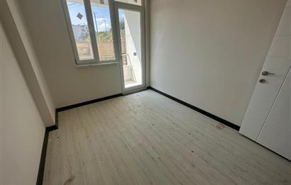 İZMİT BOĞAZOVA CADDESİNDE SATILIK 4+1 BAHÇE DUBLKES DAİRE