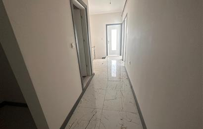 İZMİT BOĞAZOVA CADDESİNDE SATILIK 4+1 BAHÇE DUBLKES DAİRE