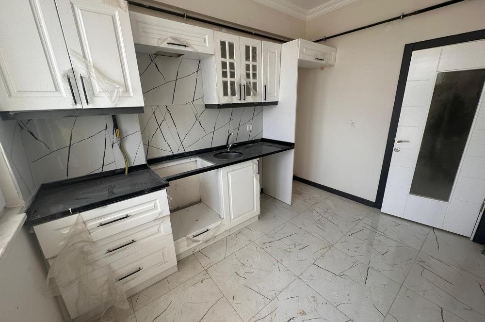 İZMİT BOĞAZOVA CADDESİNDE SATILIK 4+1 BAHÇE DUBLKES DAİRE