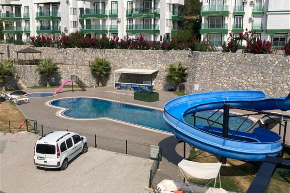 Bodrum Boğaziçi'de Göl Manzaralı, Aqua Parklı Site İçerisinde 2+1 Daire