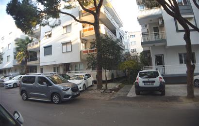 İzmir Basınsitesinde Hastane Yakınında Satılık 3+1 165 m2 Daire
