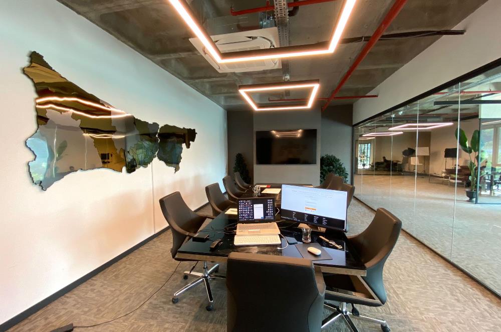 Porta Vadi Satılık 450m2+20m2 (Depolu) Ofis Vadistanbul