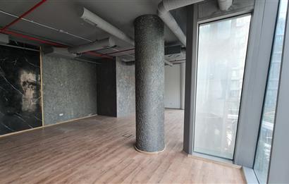 Vadi Koru Satılık 110m2 Dekorasyonlu Ofis Vadistanbul Skyland