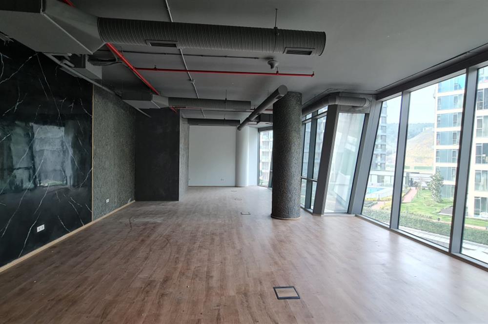 Vadi Koru Satılık 110m2 Dekorasyonlu Ofis Vadistanbul Skyland