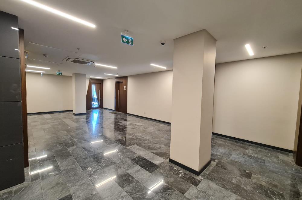 Porta Vadi Satılık Ofis 134m2 Şık Dekorasyonlu Çift Cepheli