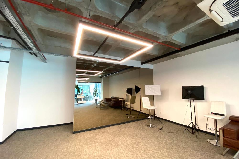 Porta Vadi Satılık 450m2+20m2 (Depolu) Ofis Vadistanbul