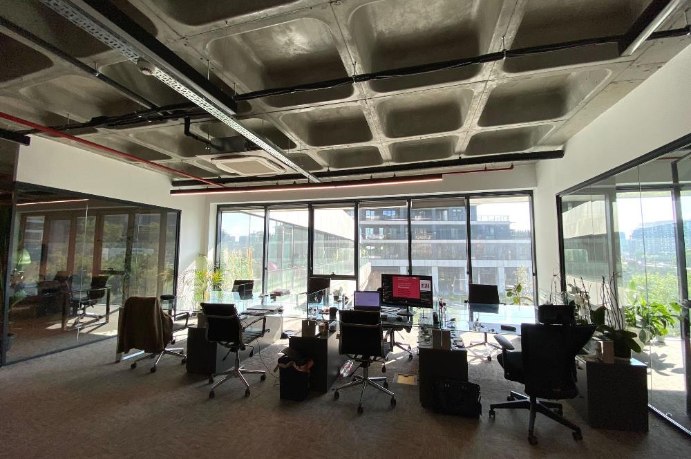 Porta Vadi Satılık 450m2+20m2 (Depolu) Ofis Vadistanbul