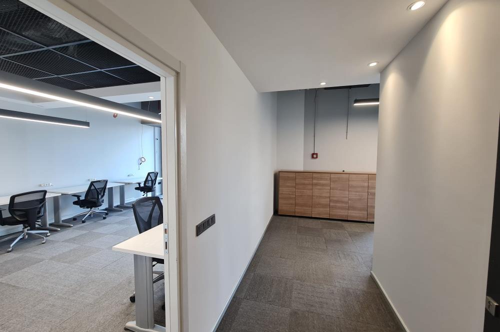 Skyland Kiralık Ofis 468m2 Dekorasyonlu Eşyalı Ofis Vadistanbul