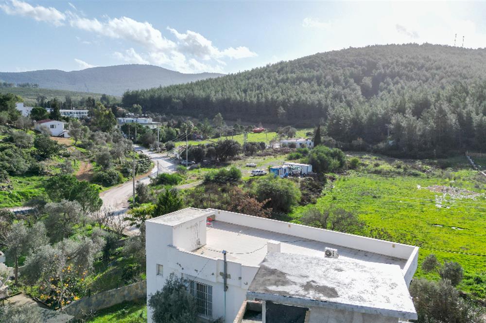 Bodrum Kuyucak Koyunda Cadde Üzeri Deniz Ve Doğa Manzaralı Bina