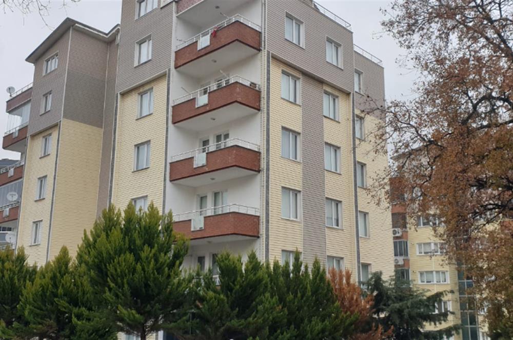 ÜÇEVLER ÇOBANYILDIZI ERCİYES SİTESİNDE SATILIK DAİRE