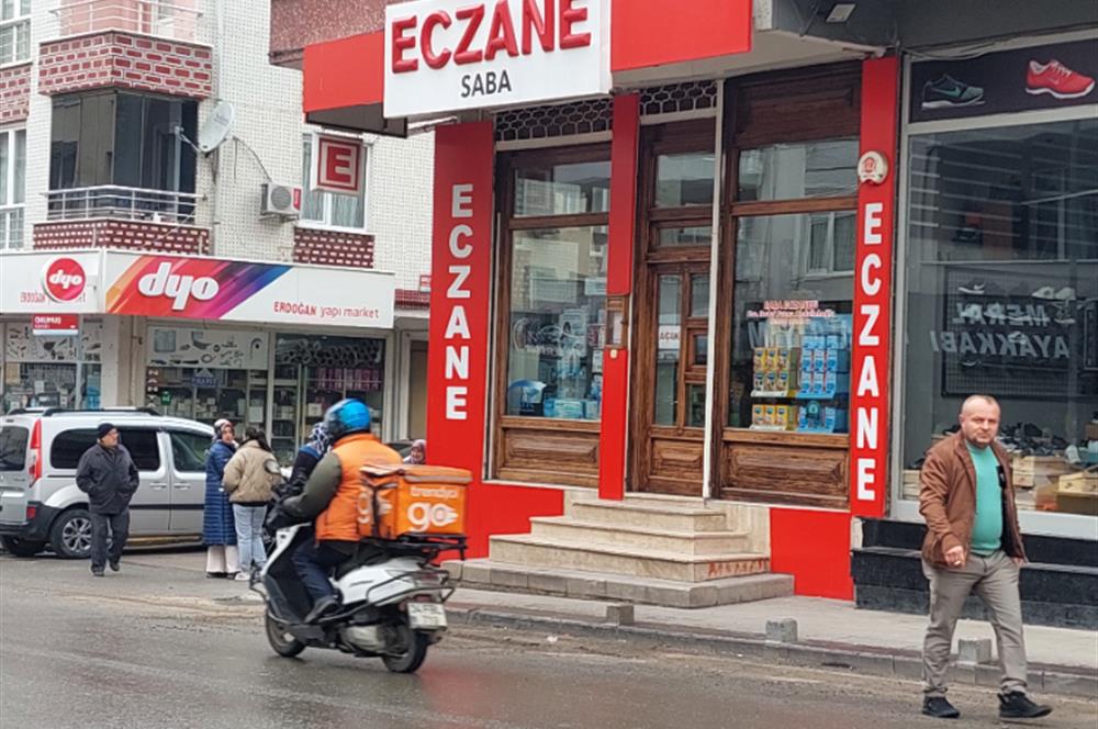 Pendik'te Savaş Caddesi'nde Okazyon Satılık Dükkan