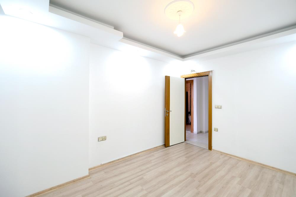 C21 HAN ANTALYA KONYAALTI ÖĞRETMENEVLERİ SATILIK 2+1 DAİRE