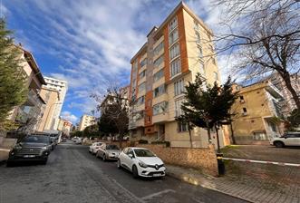 Ataşehir, Novada AVM'ye Yürüme Mesafesinde, Satılık Balkonlu 3+1