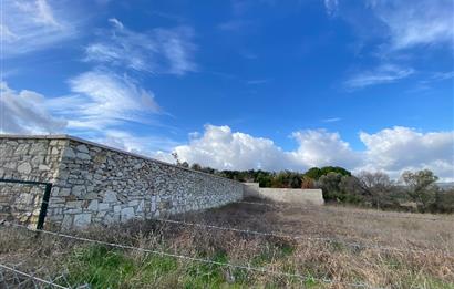 Urla Kekliktepe Mevkii Satılık Deniz Manzaralı Tarla