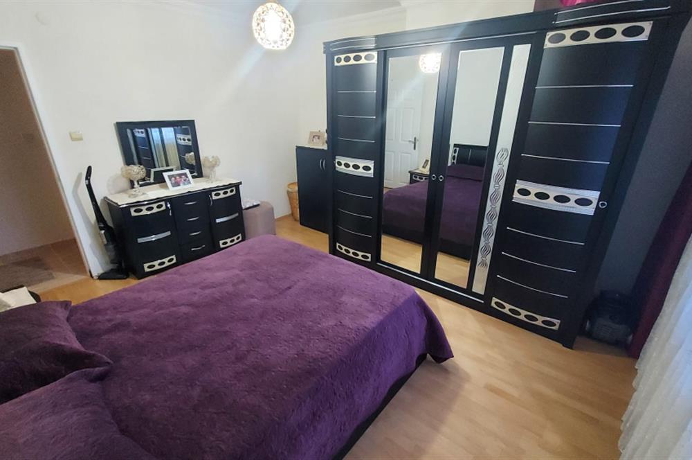 TAŞDELEN MEGAKENT SİTESİ A BLOKLARDA BAKIMLI 3+1 SATILIK DAİRE